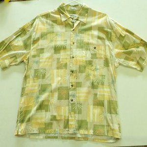 Bamboo Cay Short Sleeve Geometric Print Shirt L